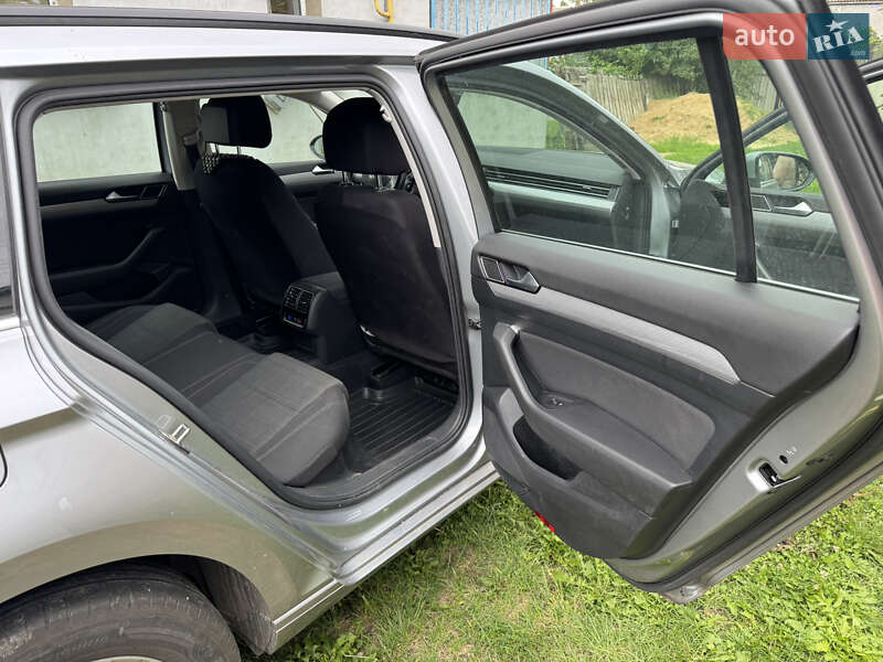 Универсал Volkswagen Passat 2020 в Романове фото 12 Универсал Volkswagen Passat 2020 в Романове