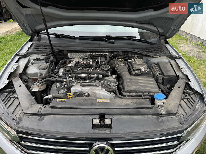 Универсал Volkswagen Passat 2020 в Романове фото 16 Универсал Volkswagen Passat 2020 в Романове