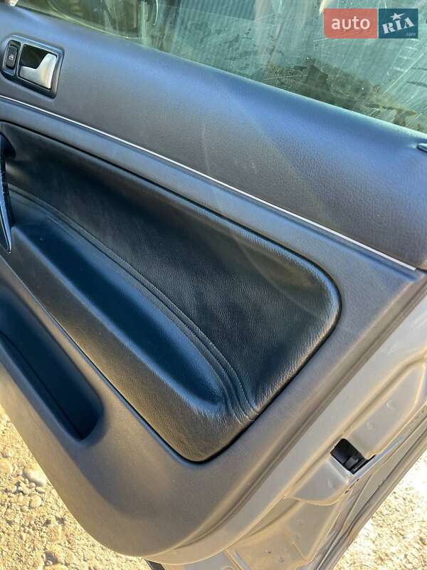Седан Volkswagen Passat 2004 в Черновцах фото 17 Седан Volkswagen Passat 2004 в Черновцах