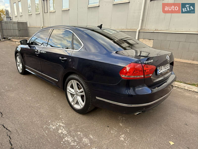 Седан Volkswagen Passat 2012 в Кривом Роге