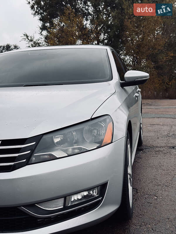 Седан Volkswagen Passat 2013 в Прилуках