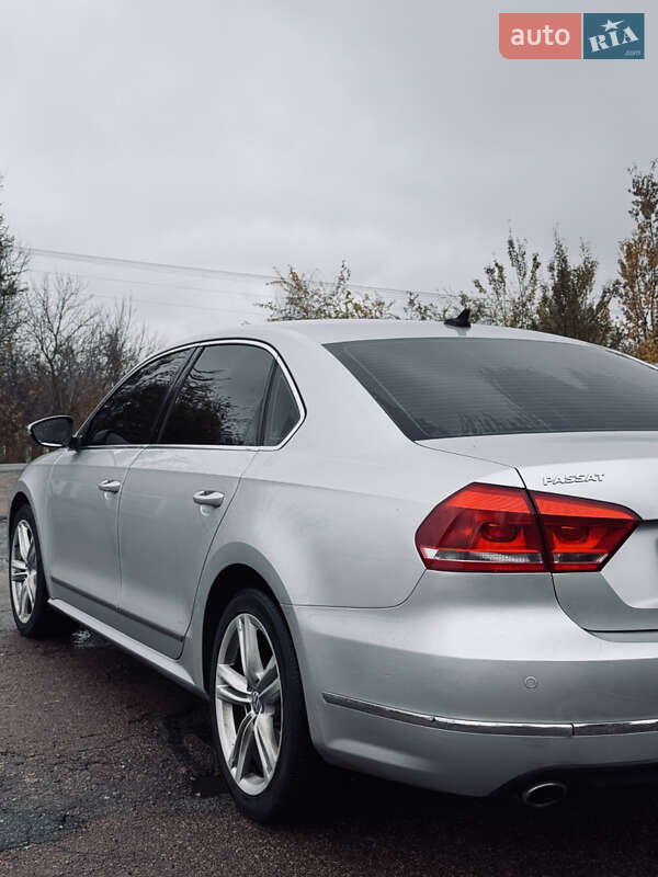 Седан Volkswagen Passat 2013 в Прилуках