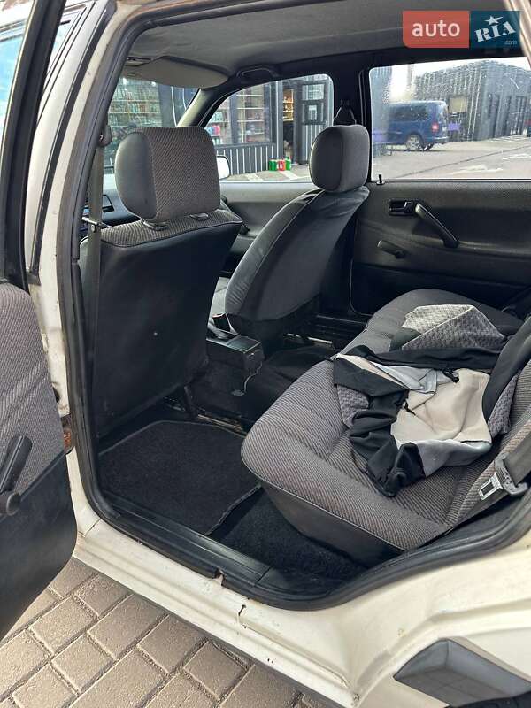 Седан Volkswagen Passat 1988 в Ровно фото 2 Седан Volkswagen Passat 1988 в Ровно
