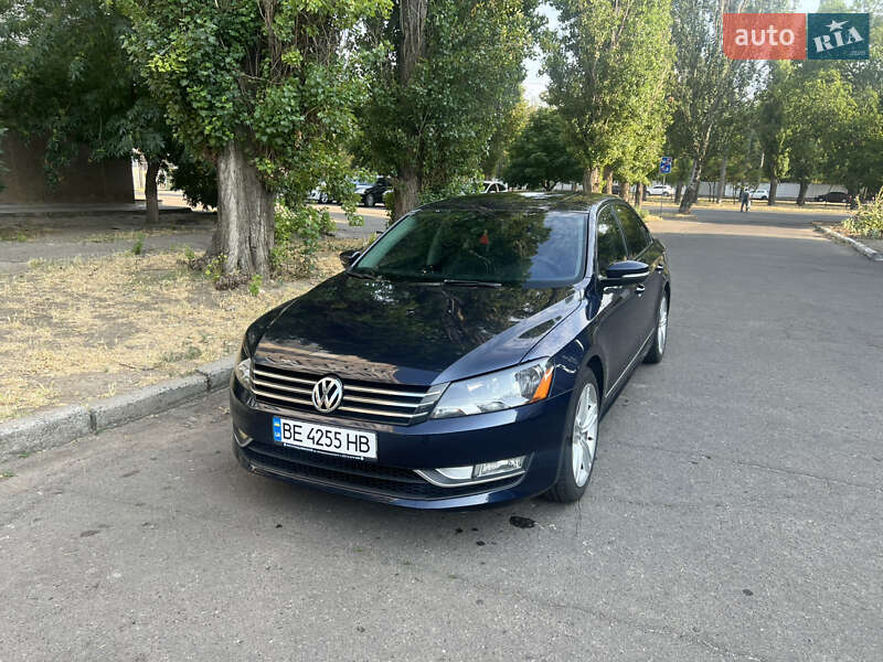 Седан Volkswagen Passat 2014 в Николаеве фото Седан Volkswagen Passat 2014 в Николаеве