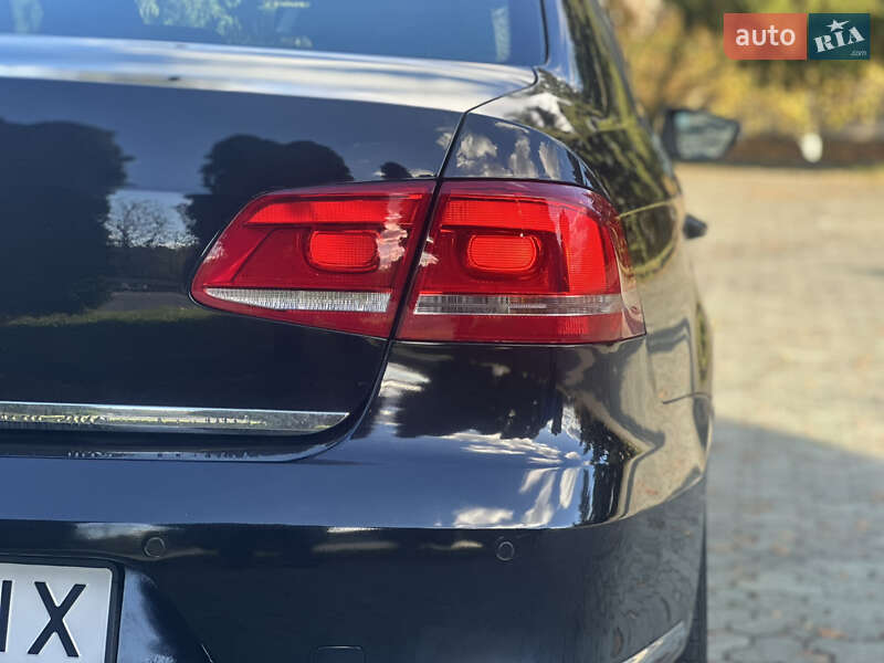 Седан Volkswagen Passat 2013 в Дубні