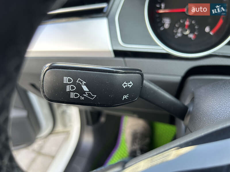 Универсал Volkswagen Passat 2018 в Ивано-Франковске фото 11 Универсал Volkswagen Passat 2018 в Ивано-Франковске