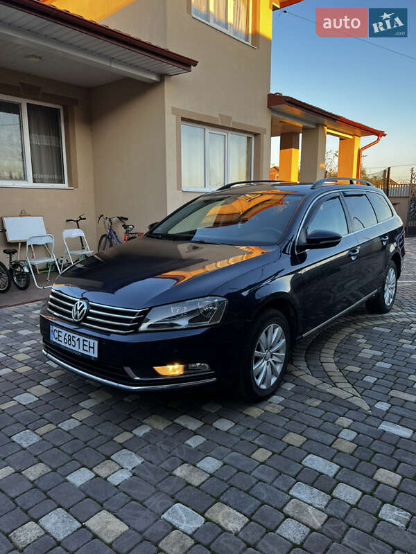 Универсал Volkswagen Passat 2012 в Кельменцах