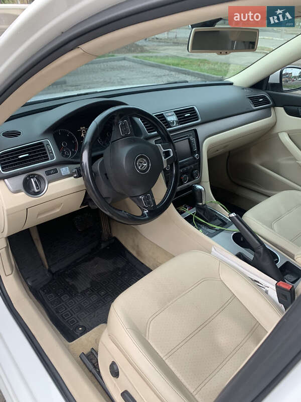 Седан Volkswagen Passat 2014 в Николаеве фото 4 Седан Volkswagen Passat 2014 в Николаеве