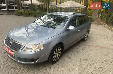 Універсал Volkswagen Passat 2009 в Луцьку