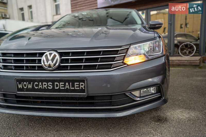 Седан Volkswagen Passat 2016 в Києві