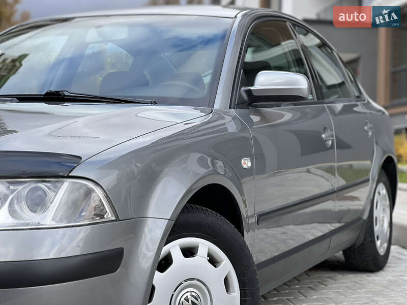 Седан Volkswagen Passat 2001 в Тернополе