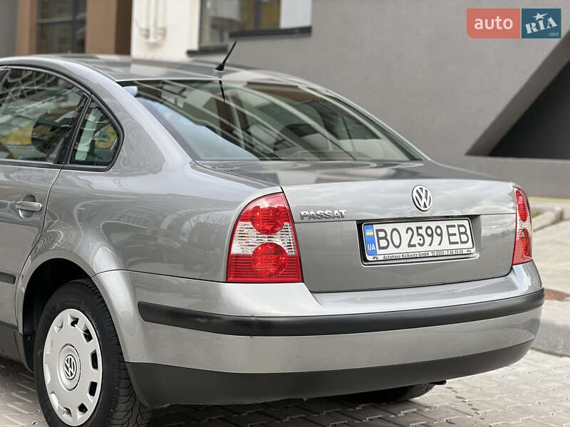 Седан Volkswagen Passat 2001 в Тернополе
