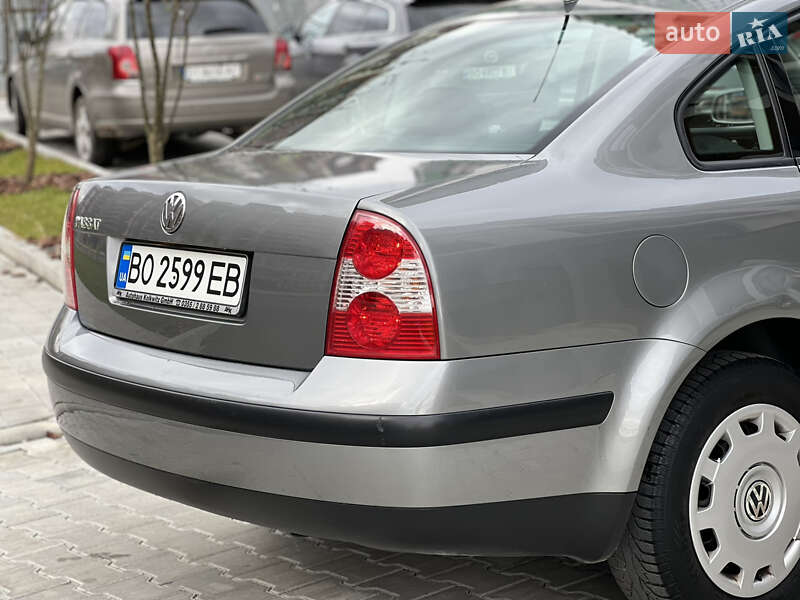 Седан Volkswagen Passat 2001 в Тернополе