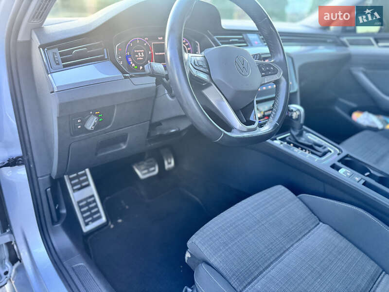 Універсал Volkswagen Passat 2021 в Києві