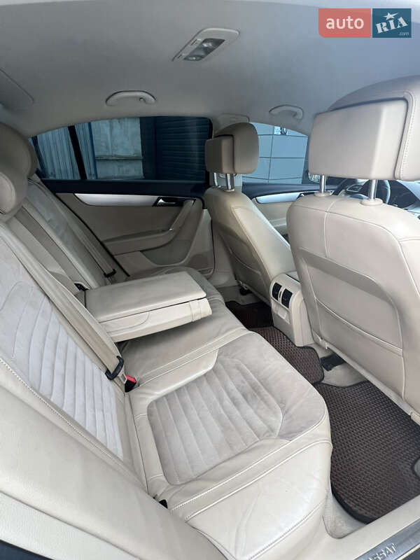 Седан Volkswagen Passat 2011 в Білій Церкві