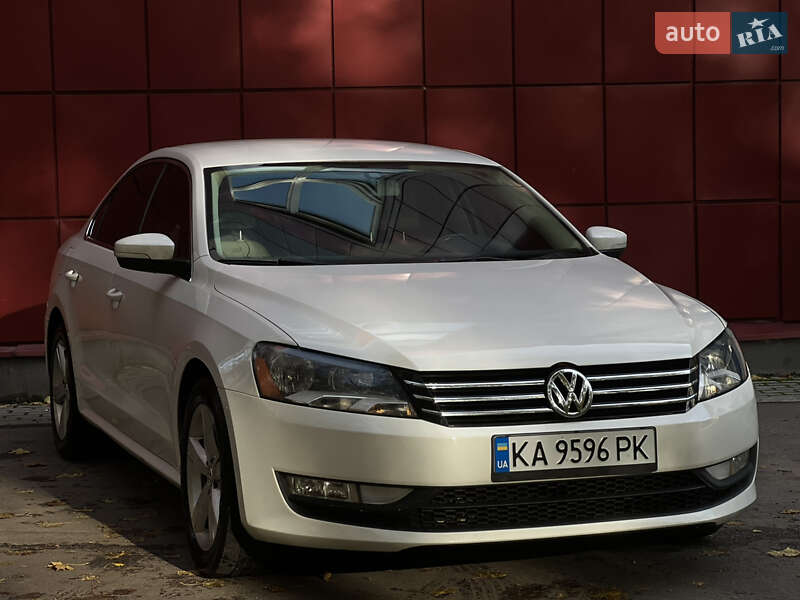 Седан Volkswagen Passat 2015 в Кропивницькому