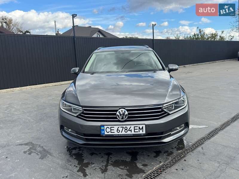 Универсал Volkswagen Passat 2015 в Черновцах