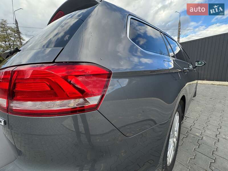 Универсал Volkswagen Passat 2015 в Черновцах