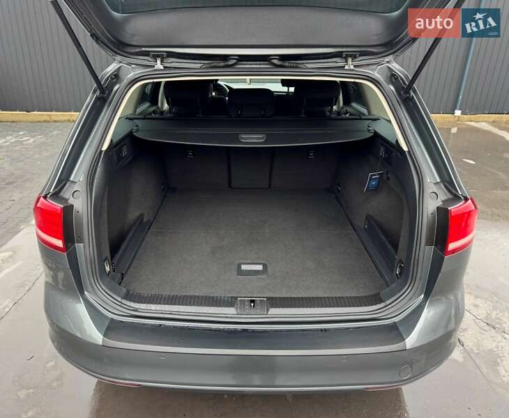 Универсал Volkswagen Passat 2015 в Черновцах