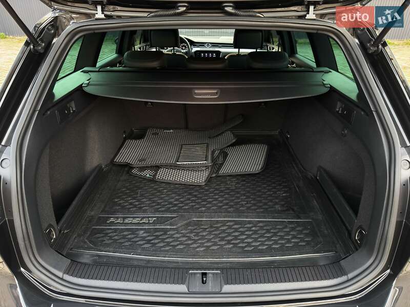 Універсал Volkswagen Passat 2017 в Луцьку фото 57 Універсал Volkswagen Passat 2017 в Луцьку