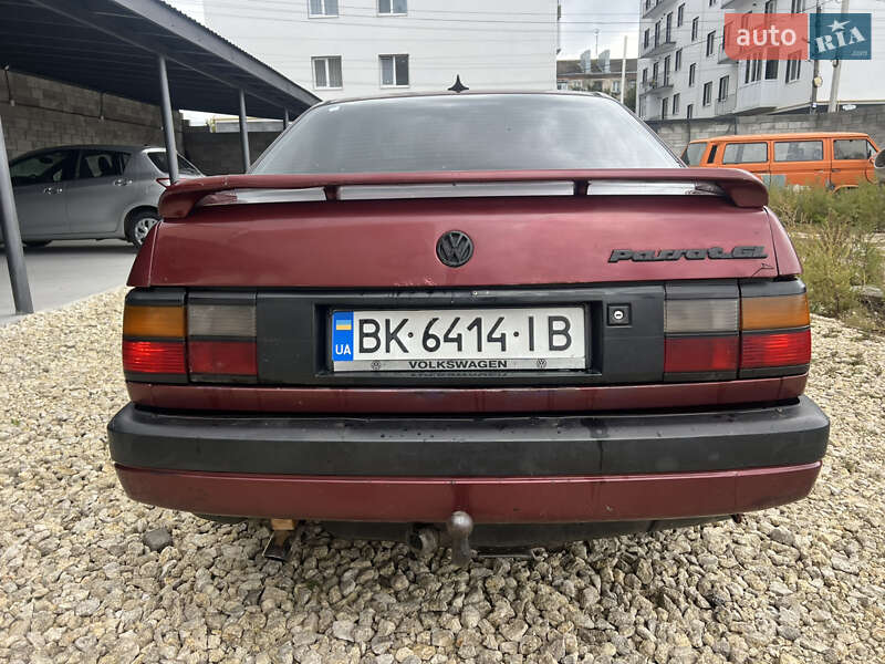 Седан Volkswagen Passat 1992 в Кременці