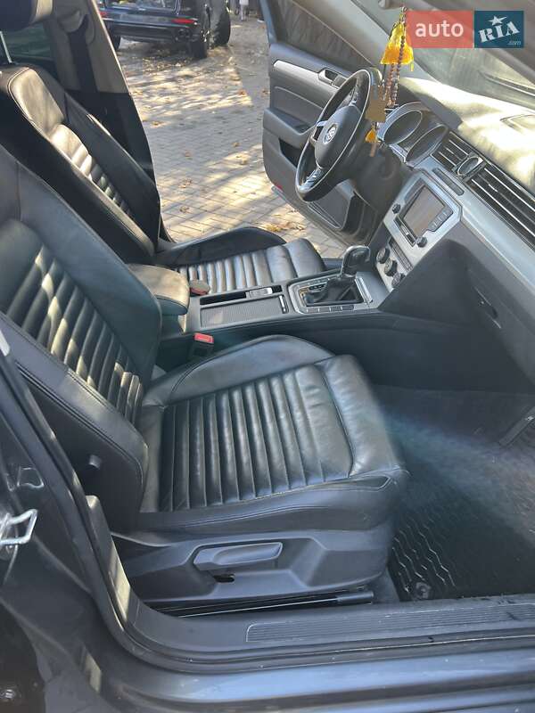 Седан Volkswagen Passat 2015 в Хмельницком фото 13 Седан Volkswagen Passat 2015 в Хмельницком