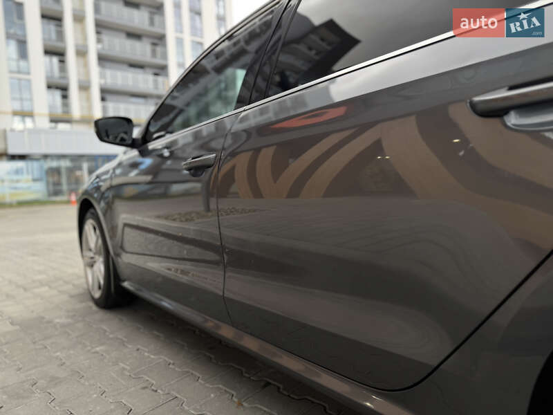 Седан Volkswagen Passat 2014 в Киеве