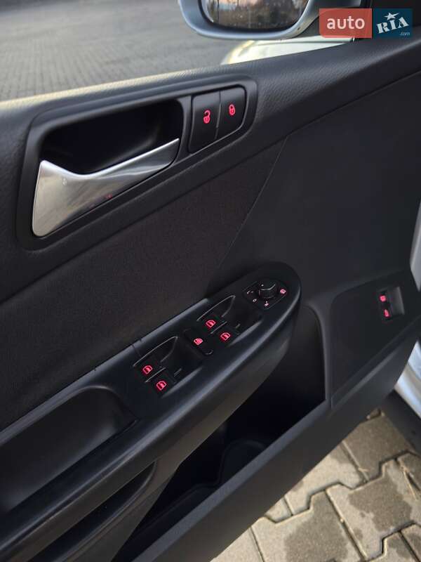 Универсал Volkswagen Passat 2008 в Глыбокой фото 31 Универсал Volkswagen Passat 2008 в Глыбокой