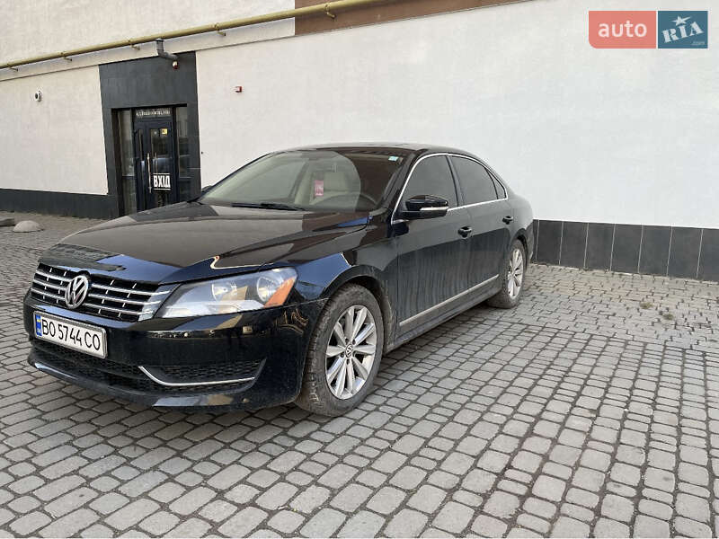 Седан Volkswagen Passat 2013 в Залещиках