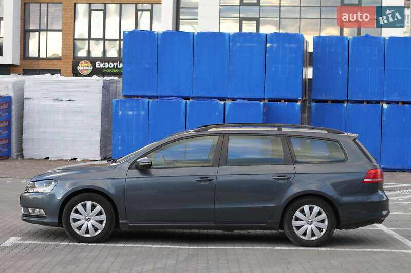 Универсал Volkswagen Passat 2011 в Ивано-Франковске фото 4 Универсал Volkswagen Passat 2011 в Ивано-Франковске