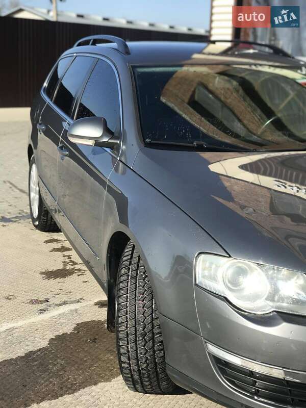 Универсал Volkswagen Passat 2008 в Жидачове