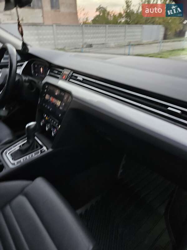 Универсал Volkswagen Passat 2020 в Мироновке фото 20 Универсал Volkswagen Passat 2020 в Мироновке