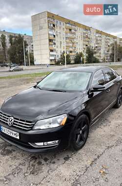 Седан Volkswagen Passat 2015 в Харкові