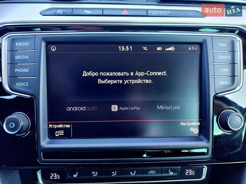 Седан Volkswagen Passat 2015 в Черновцах