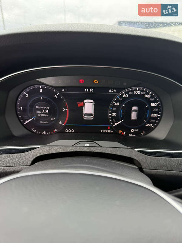 Универсал Volkswagen Passat 2017 в Львове фото 29 Универсал Volkswagen Passat 2017 в Львове