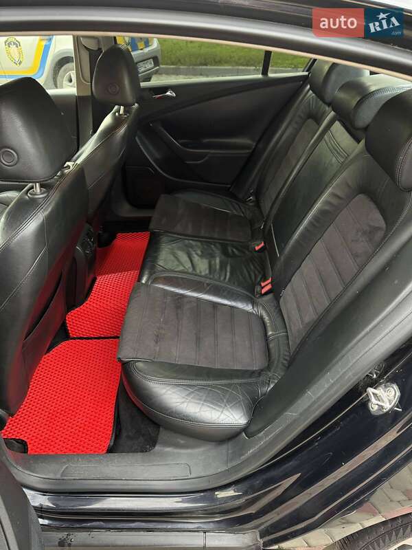 Седан Volkswagen Passat 2007 в Одессе