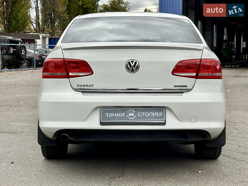 Седан Volkswagen Passat 2013 в Киеве фото 4 Седан Volkswagen Passat 2013 в Киеве