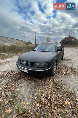 Універсал Volkswagen Passat 1998 в Києві