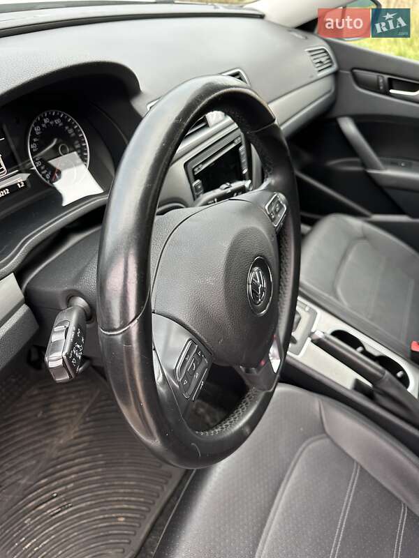 Седан Volkswagen Passat 2013 в Козелеці фото 15 Седан Volkswagen Passat 2013 в Козелеці