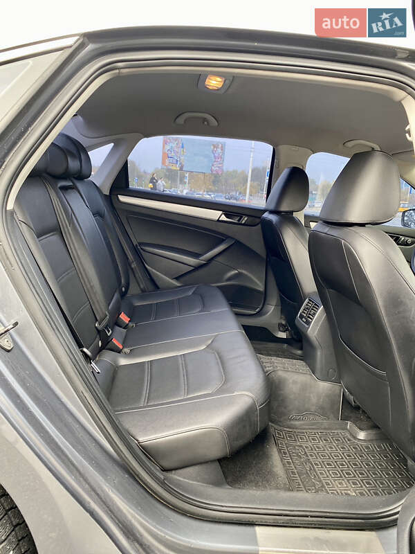 Седан Volkswagen Passat 2012 в Запорожье фото 13 Седан Volkswagen Passat 2012 в Запорожье