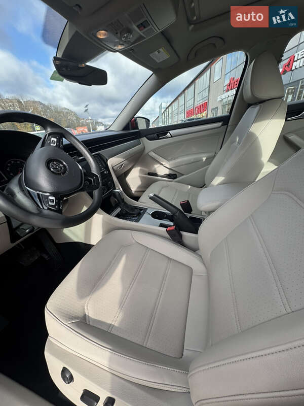 Седан Volkswagen Passat 2021 в Тернополе фото 12 Седан Volkswagen Passat 2021 в Тернополе