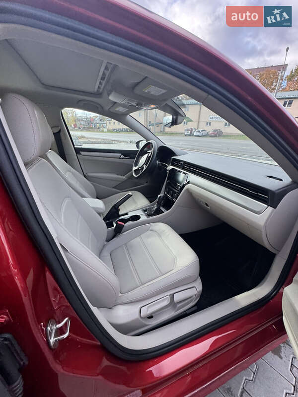 Седан Volkswagen Passat 2021 в Тернополе фото 20 Седан Volkswagen Passat 2021 в Тернополе