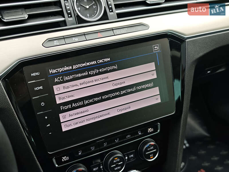 Универсал Volkswagen Passat 2018 в Луцке фото 35 Универсал Volkswagen Passat 2018 в Луцке