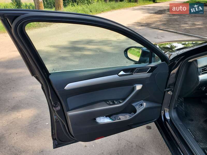 Универсал Volkswagen Passat 2015 в Тростянце фото 4 Универсал Volkswagen Passat 2015 в Тростянце