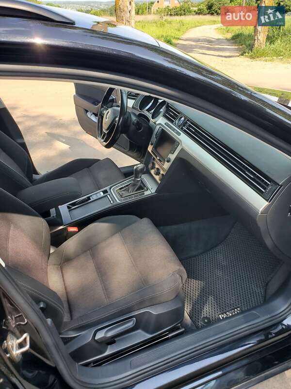 Универсал Volkswagen Passat 2015 в Тростянце фото 19 Универсал Volkswagen Passat 2015 в Тростянце