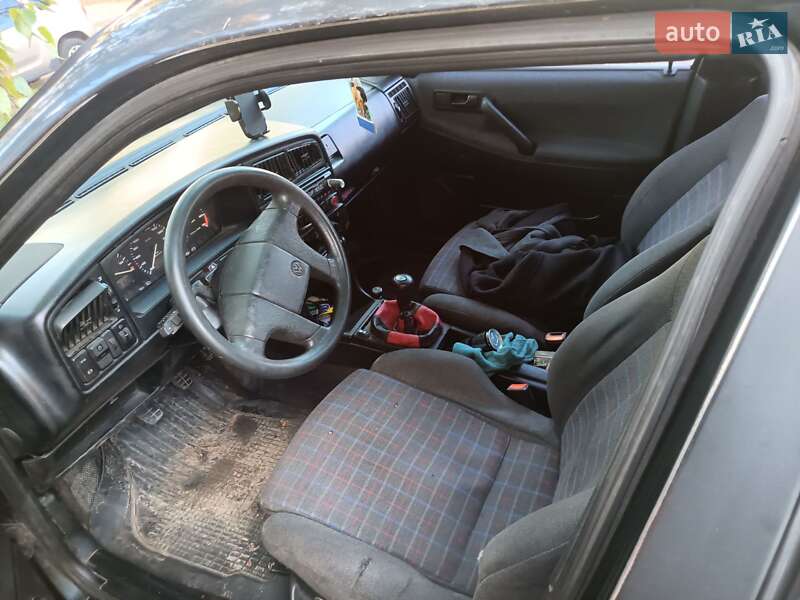 Универсал Volkswagen Passat 1991 в Дружковке фото 2 Универсал Volkswagen Passat 1991 в Дружковке
