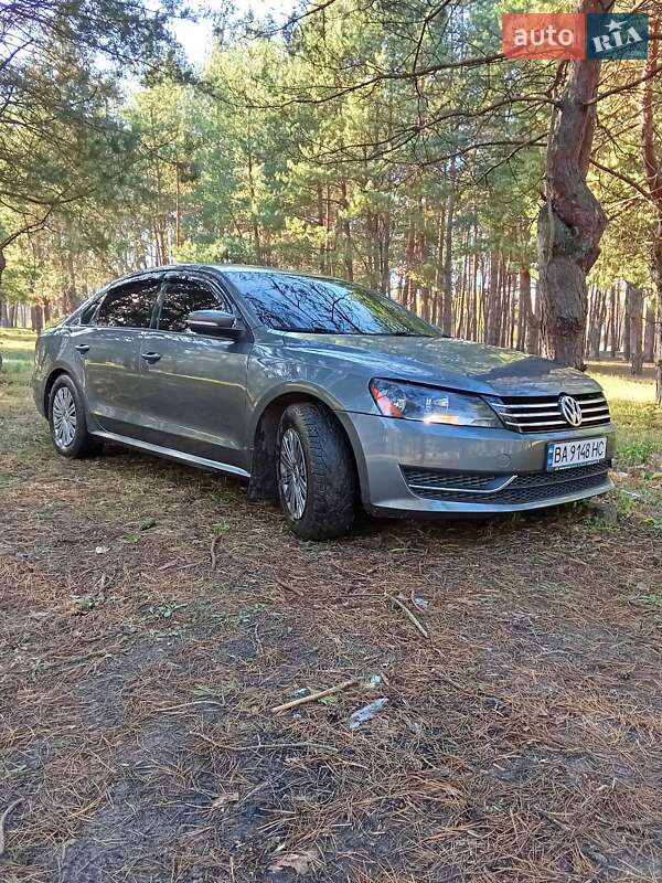 Седан Volkswagen Passat 2015 в Кропивницком