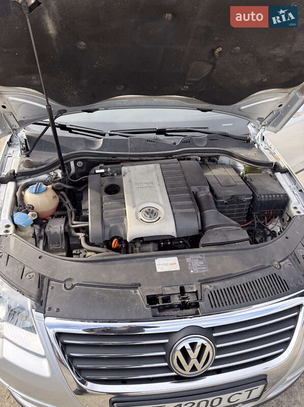 Седан Volkswagen Passat 2007 в Чернівцях