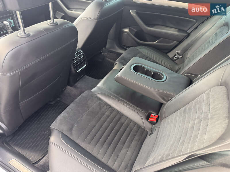 Універсал Volkswagen Passat 2017 в Харкові фото 13 Універсал Volkswagen Passat 2017 в Харкові