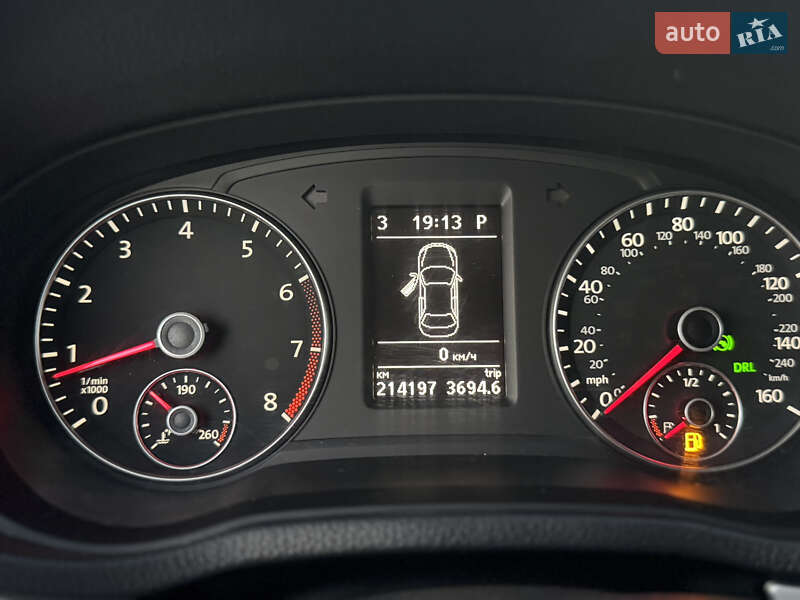 Седан Volkswagen Passat 2012 в Хмельницком